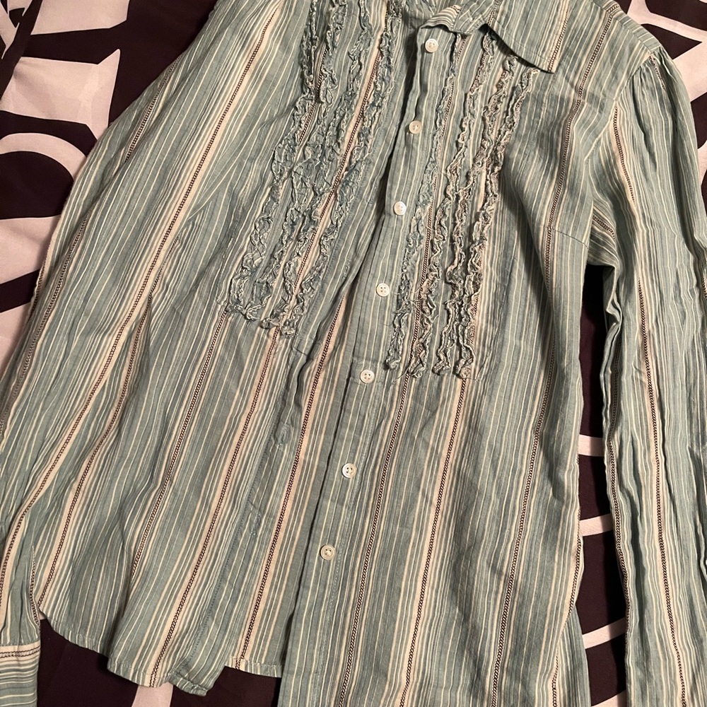Turquoise tuxedo front daytrip shirt